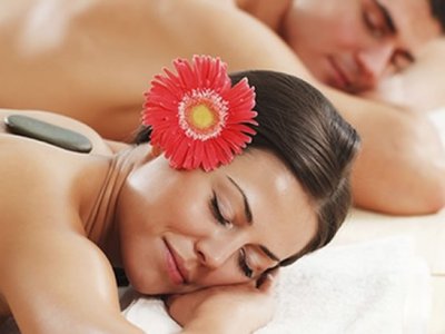 Hot stone message Hot stone message